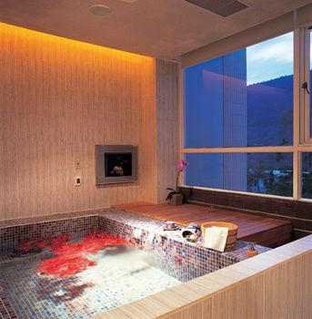 The Solas Hot Spring Resort Nantou ภายนอก รูปภาพ